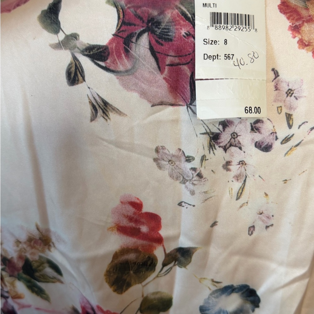 Missguided Floral Romper - Picture 6 of 7